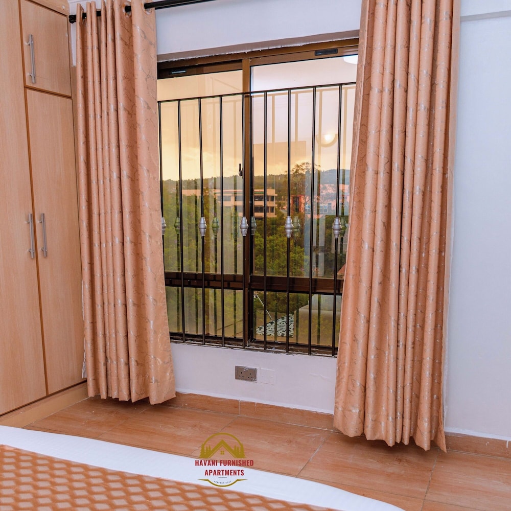Havan Shawmut Suites