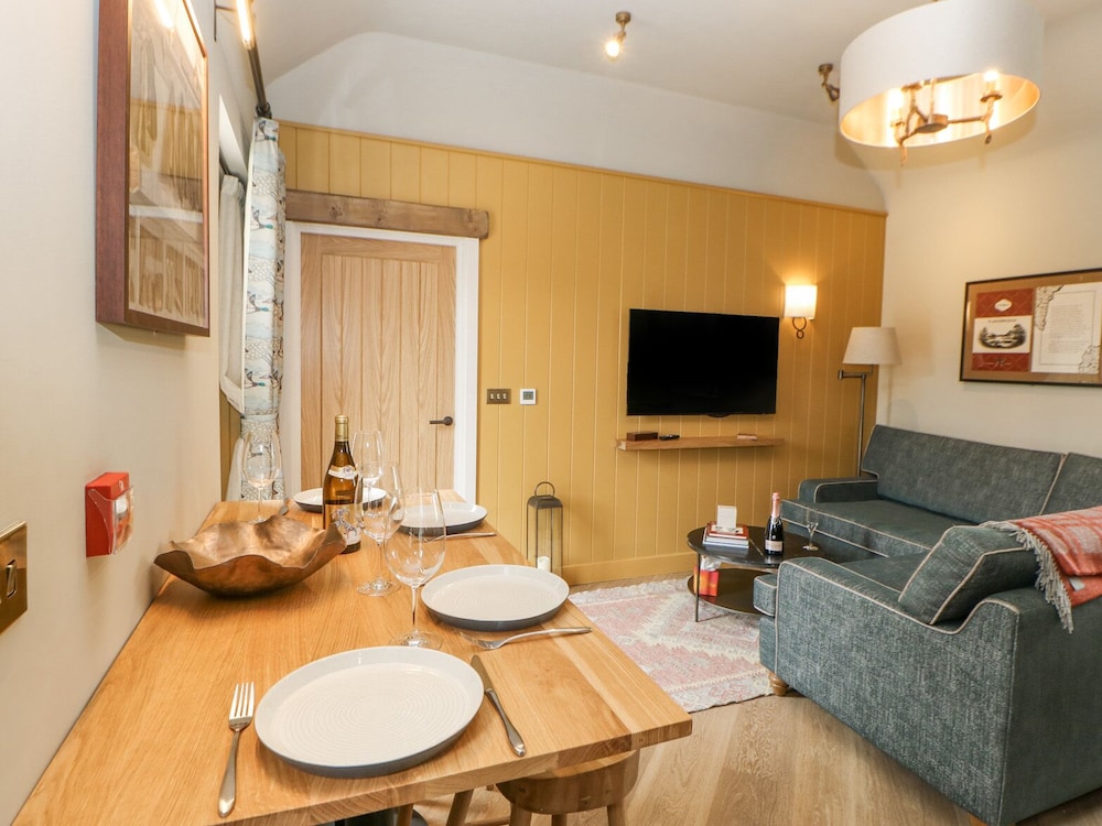 Hilton Cottage