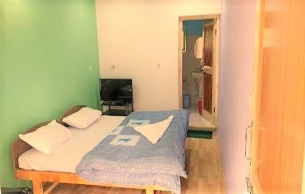 Photo 6