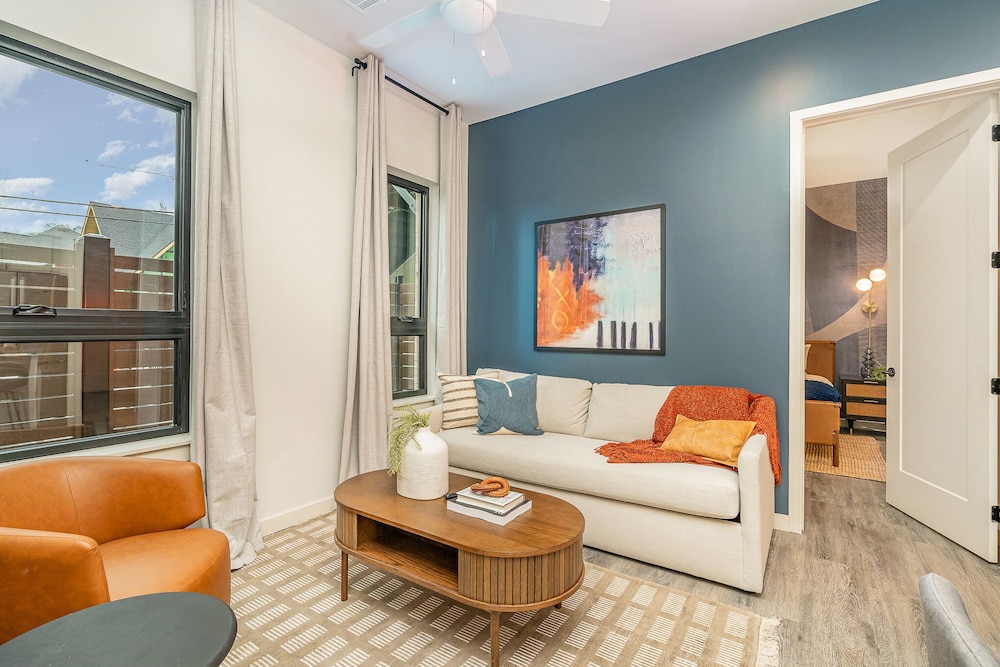 Harmony Hideaway - Mins to Broadway - In Music Row