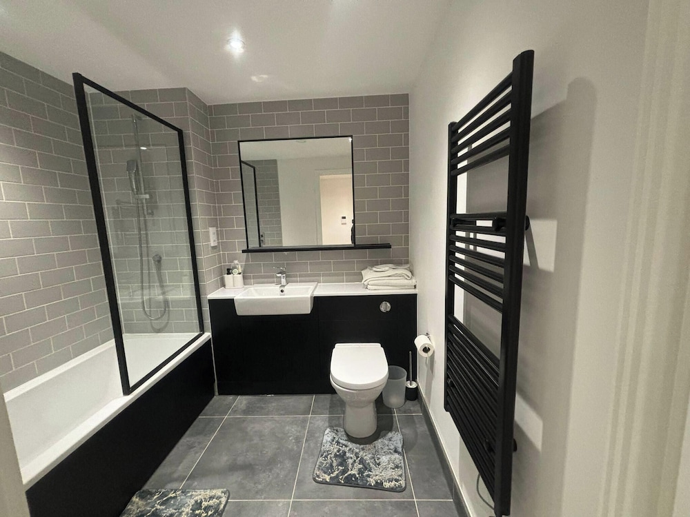 Beaufort Park - 2 Beds - 2 Bathrooms