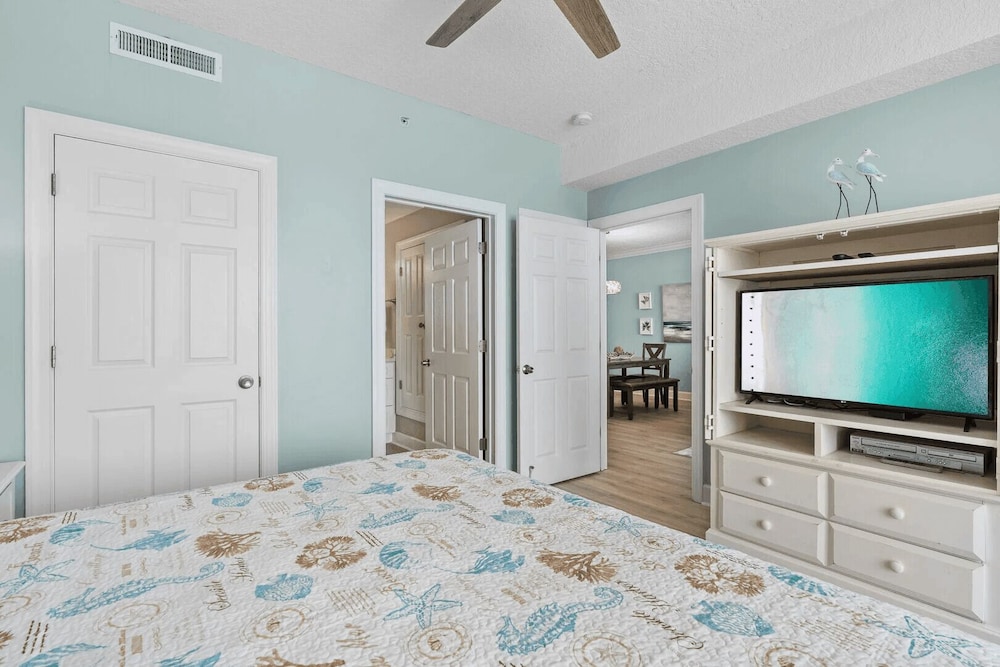 Front Beach Road, Unit 809 - Beach Happy Emerald Isle Resort Unit 809