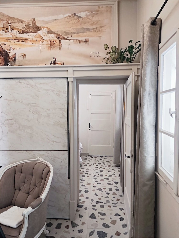 Luxury Boutique Property