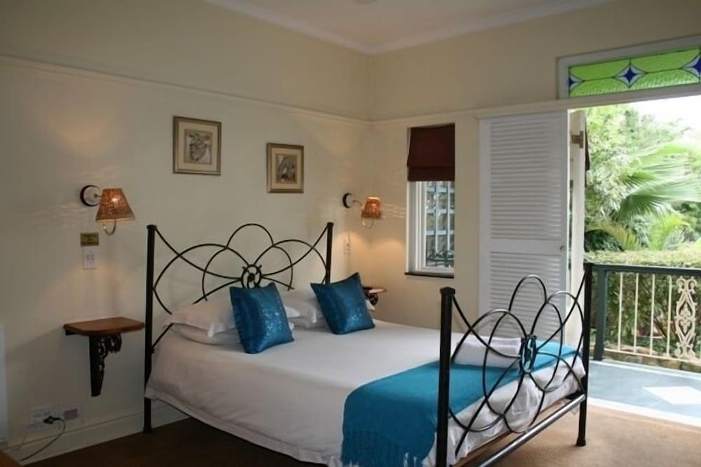 Knysna Wayside Inn
