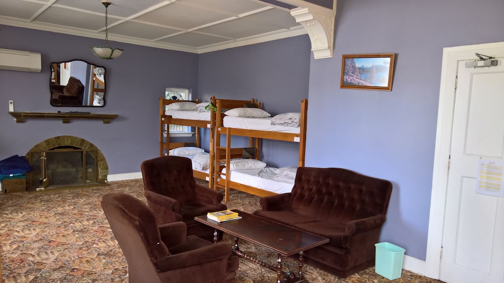 Manor House Backpackers