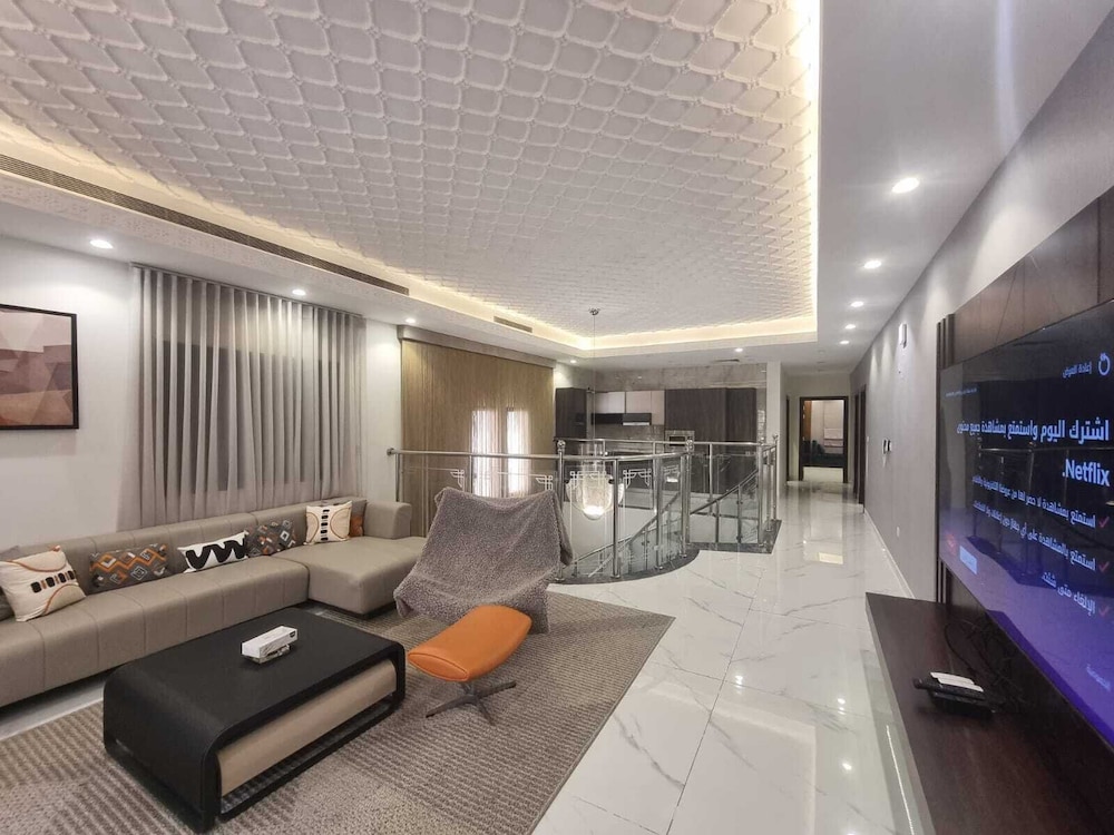 Hometel Khozama Jed
