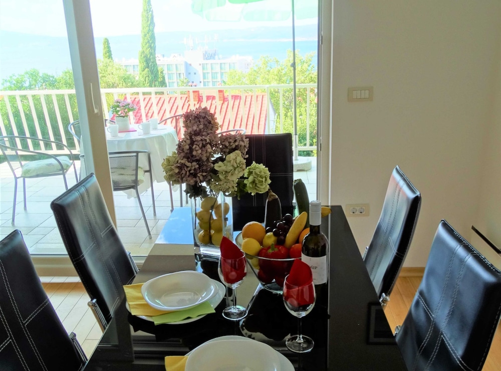 Seaside Escape Selce Apartments