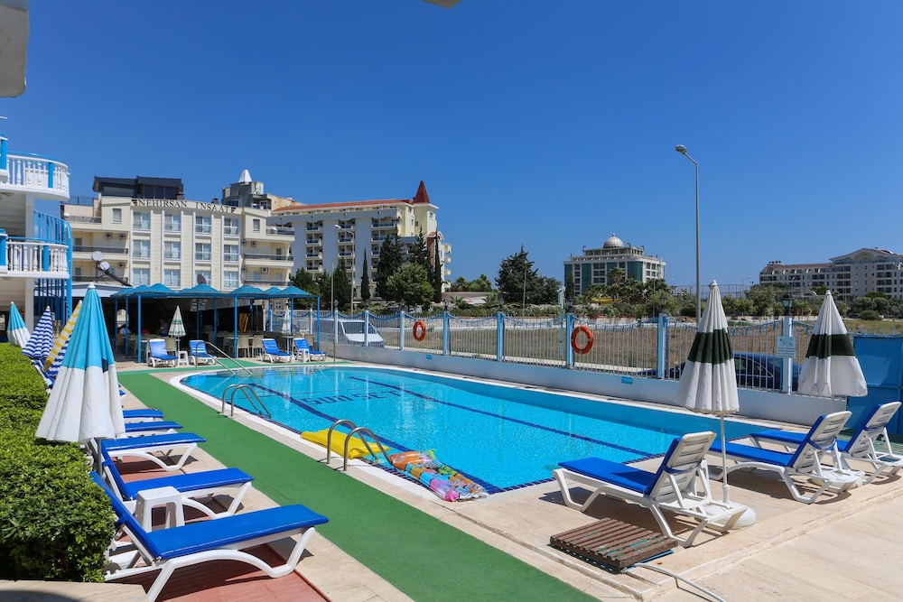 Sunset Village Apart Otel - Image 47