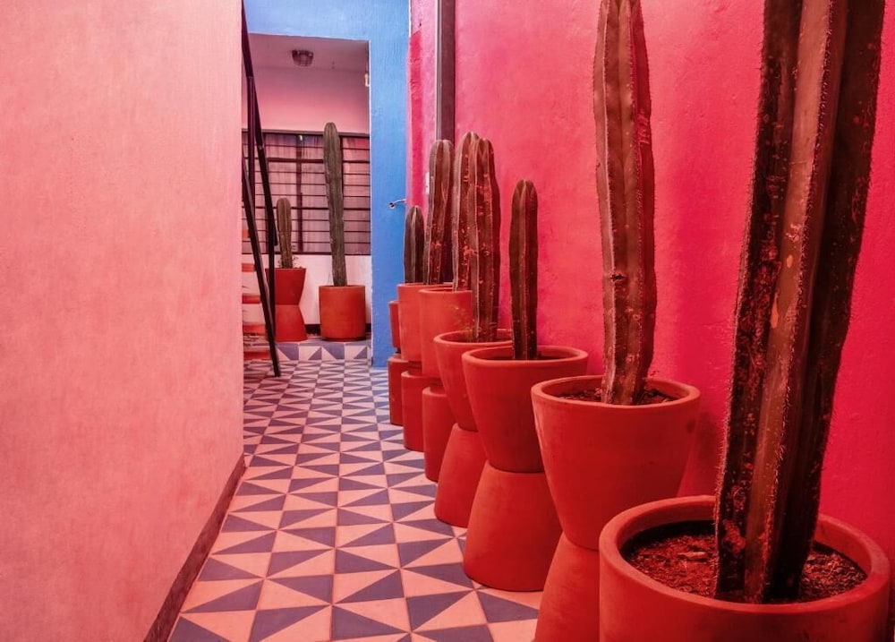 Homestal California Hostal Tlaquepaque