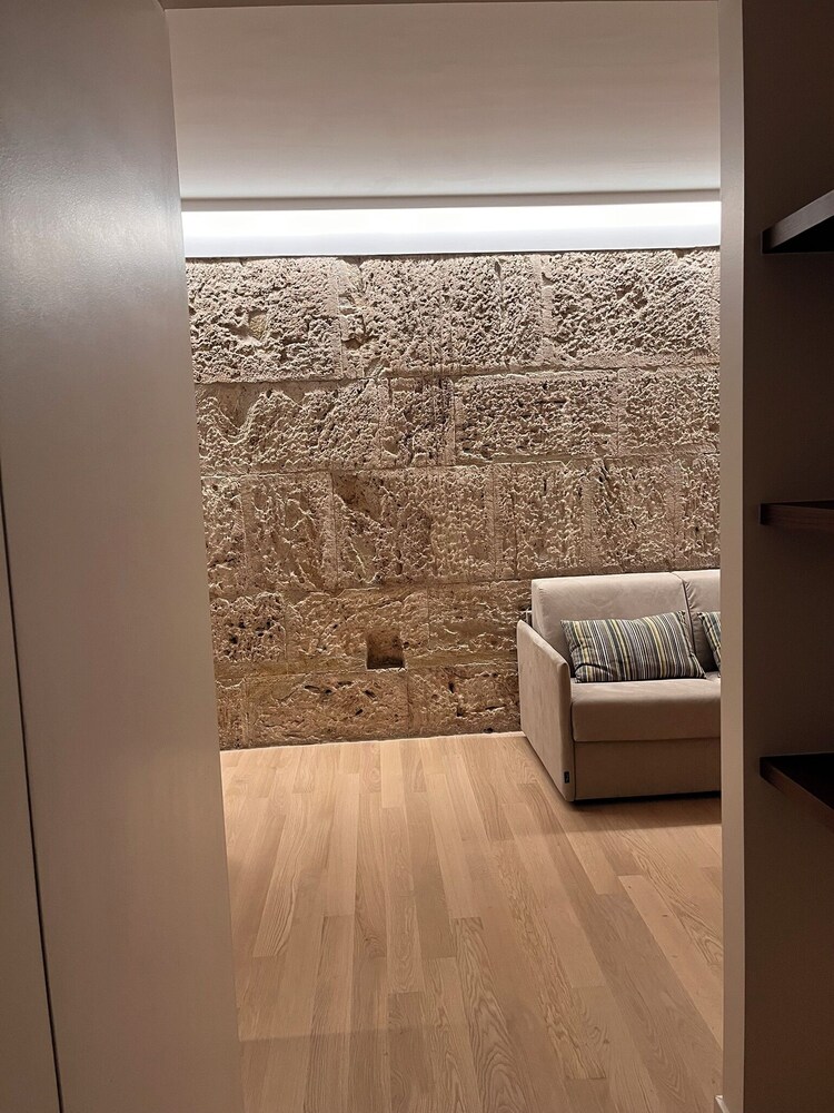 Portica Homes Assisi