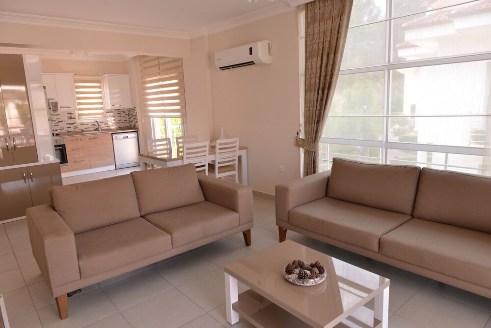 Korfez Garden Apartments