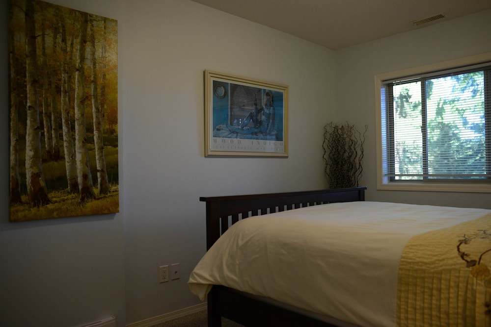 Maple View Bed and Breakfast view 5