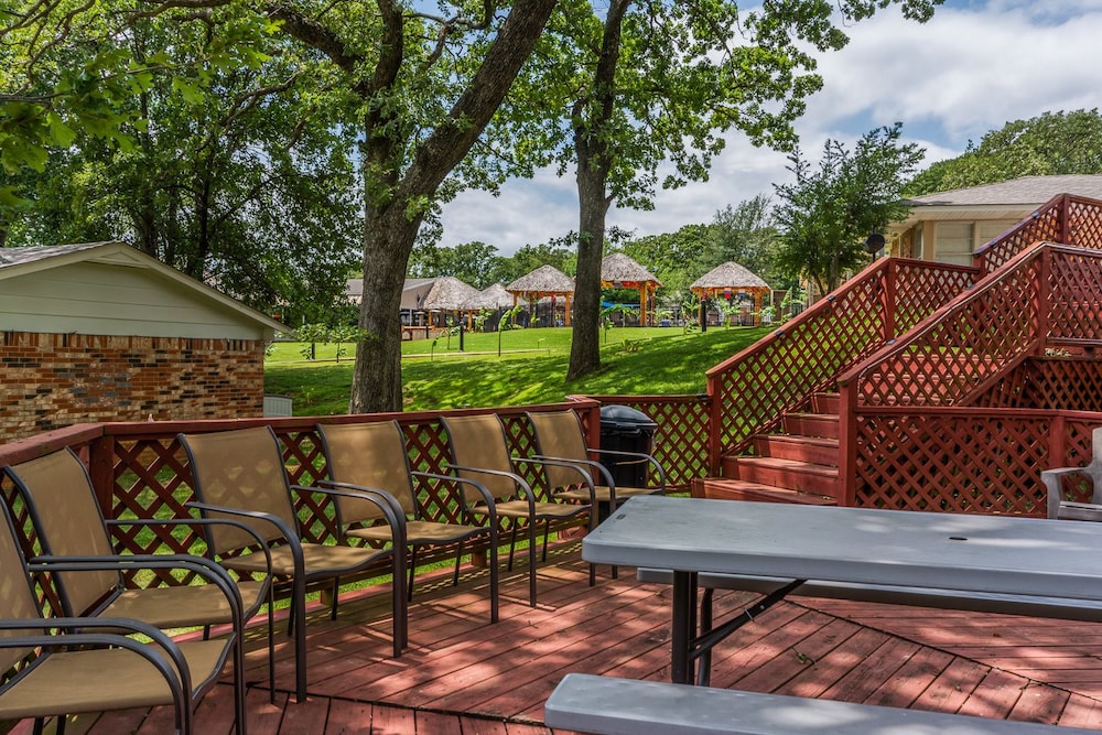 Lake Texoma Lodge and Resort