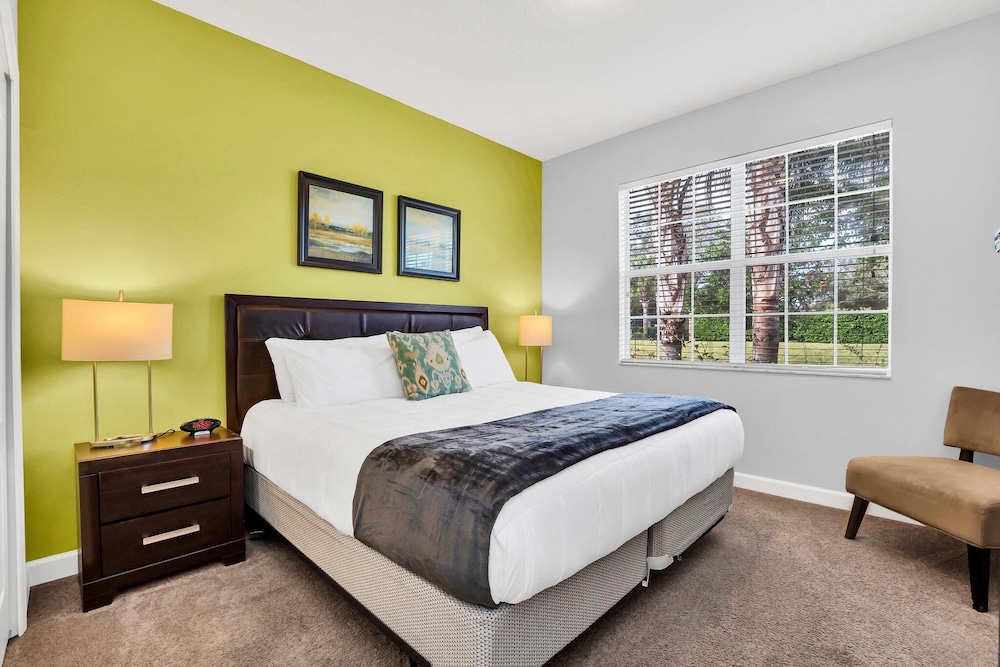 9008 PM - 5BD Serenity Villa: A Paradise Retreat