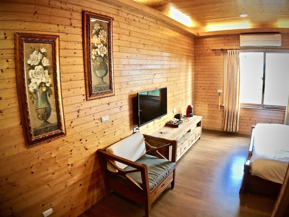 Photo 36
