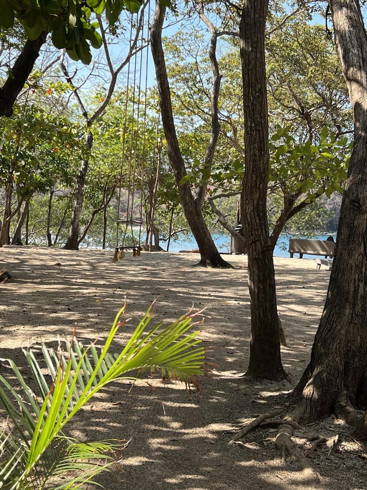 Las Catalinas - 2 BR Condo Just Steps to the Beach - Casa el Chante