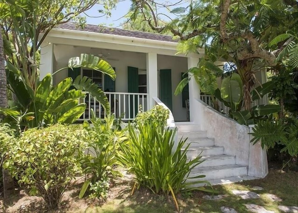 Buccaneer Hill Cottage 1 Bedroom Cottage