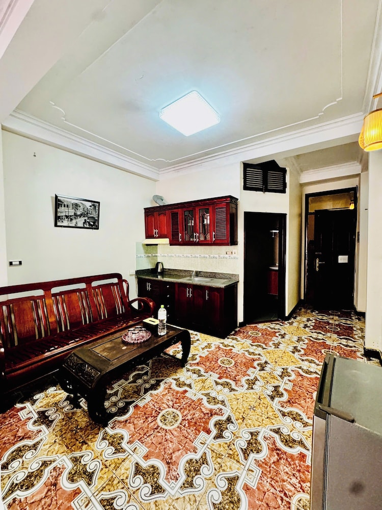 IL Divo 8 Hàng Đào Hostel & Spa