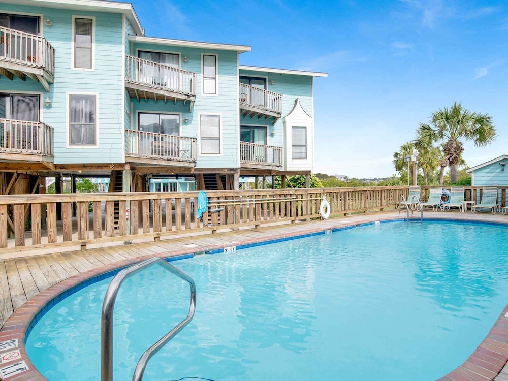 The Sands #120 by Southern Vacation Rentals