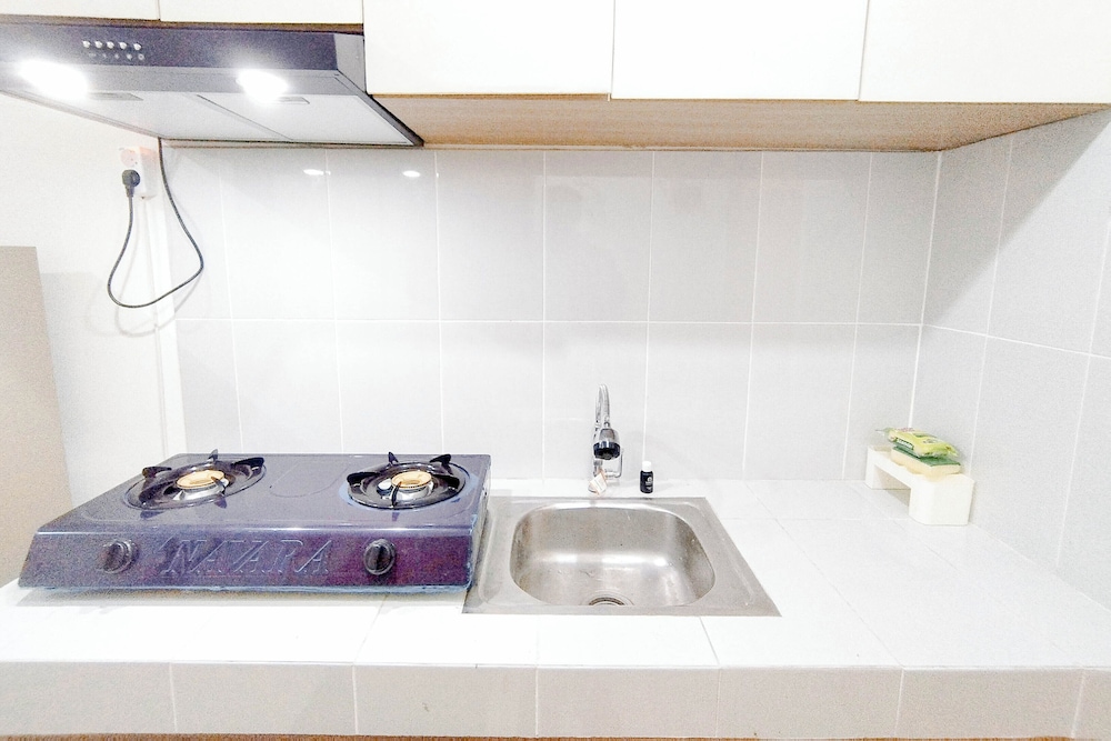 Tranquil Studio Room At Bale Hinggil Apartment