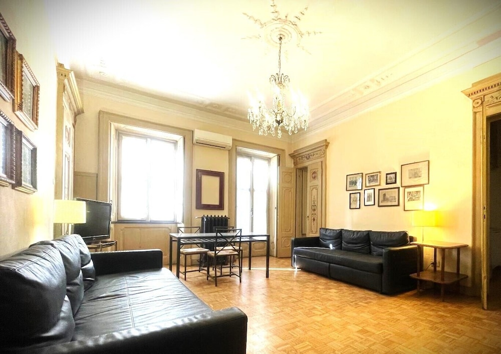 dHomes -Apartments Rooms- Galleria Gold photo 3