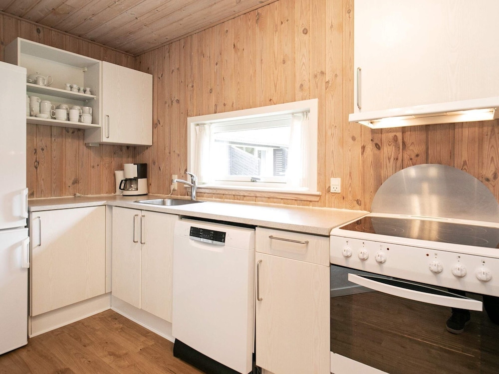 10 Person Holiday Home on a Holiday Park in Blavand view 4
