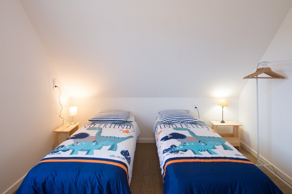 Holiday Home in Landeda Near Sandy Beaches