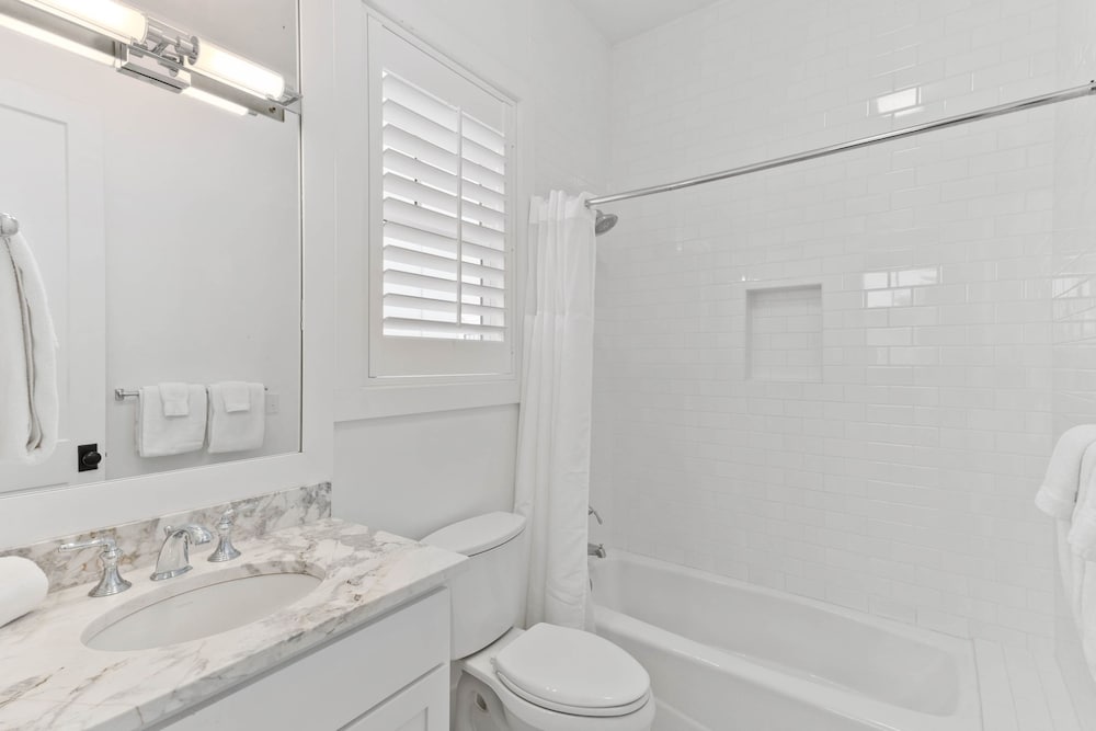Grayt Digs by Avantstay Next to Beach Oceanview