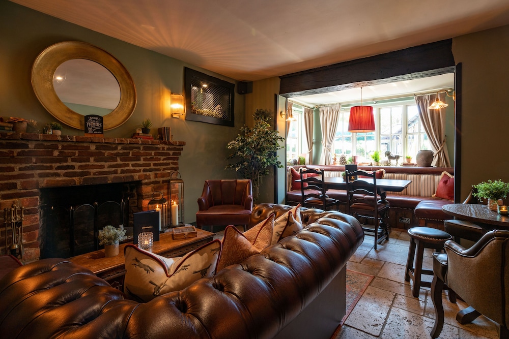 High Corner Inn
