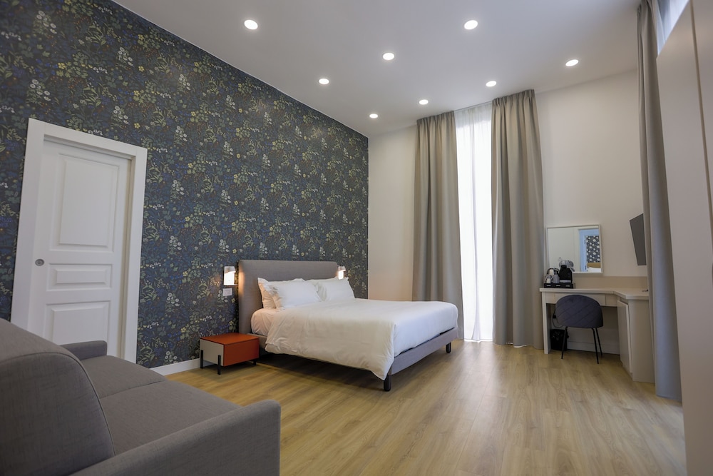 Elysium Relais