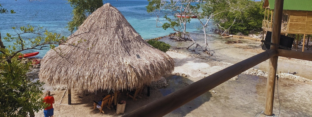 Hostel villa luz beach