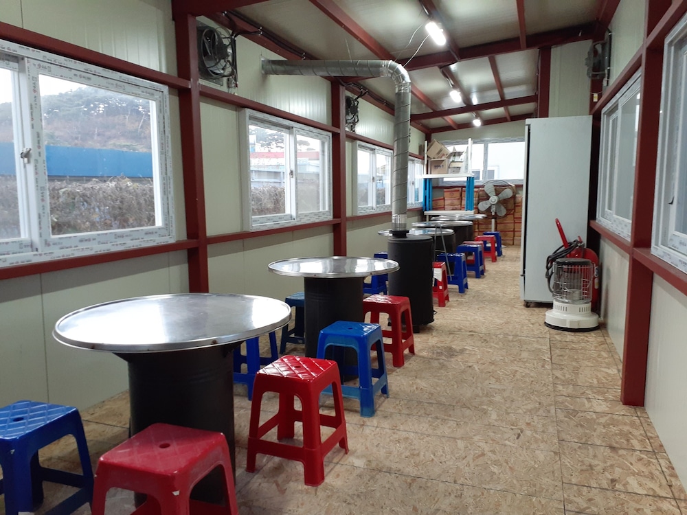 Jebudo Yeonliji Pension view 4