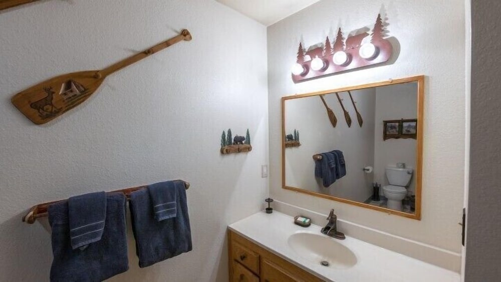 Scenic Wonders Friends Lodge 3 Bedrooms view 2