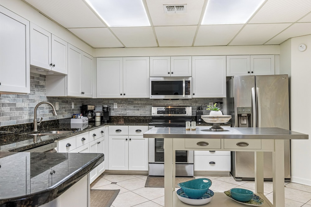 The Palms of Orange Beach #603 by Southern Vacation Rentals