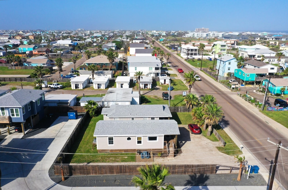 Peyton s Place by Avantstay 2 Blocks to Beach