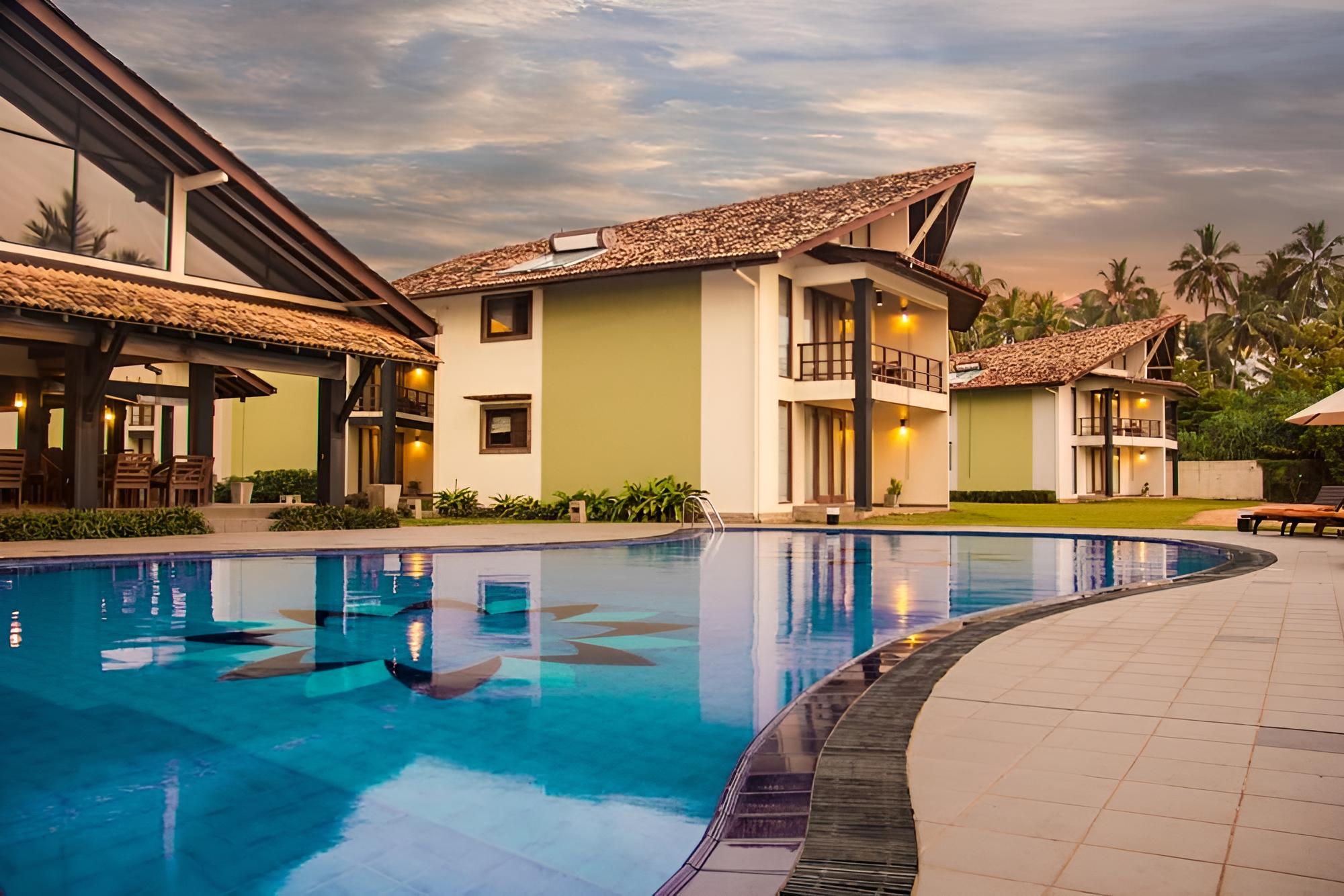 Kamili Beach Hotel