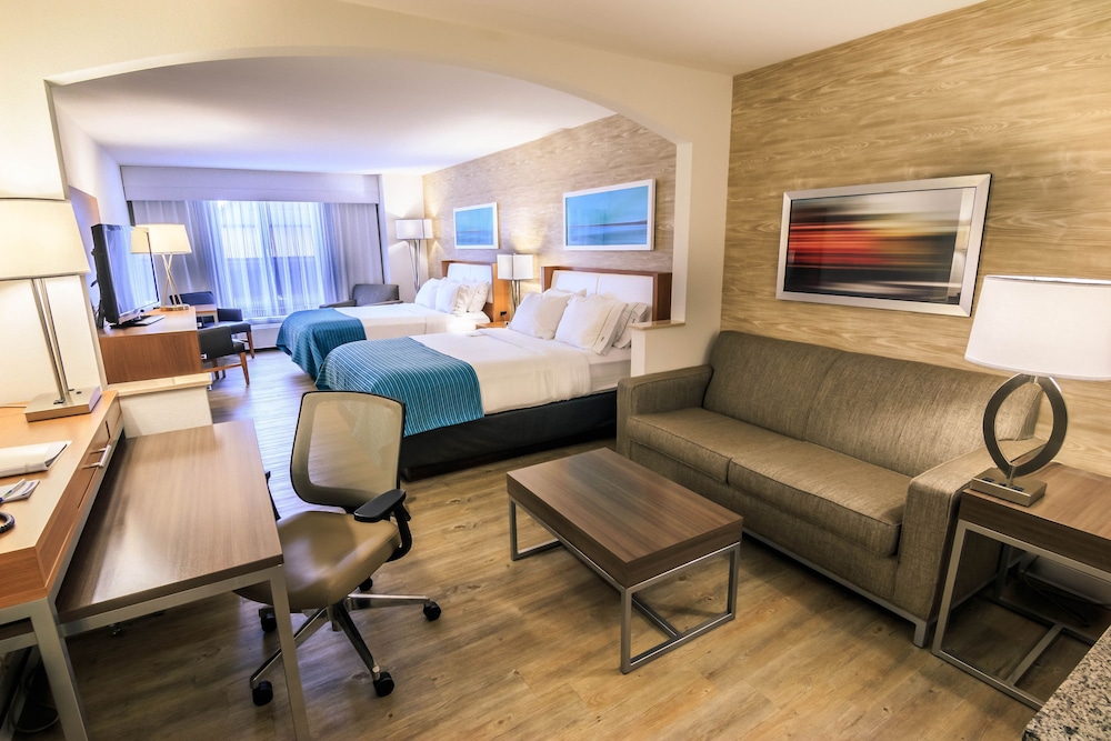 Farmington Vacations - Holiday Inn Express Suites Farmington, an IHG Hotel - Property Image 48
