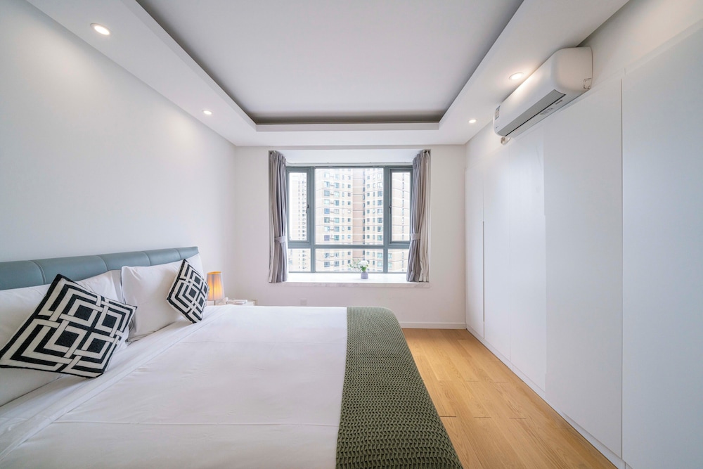 Tyms Cozy 1BR APT TianShan Dynasty View
