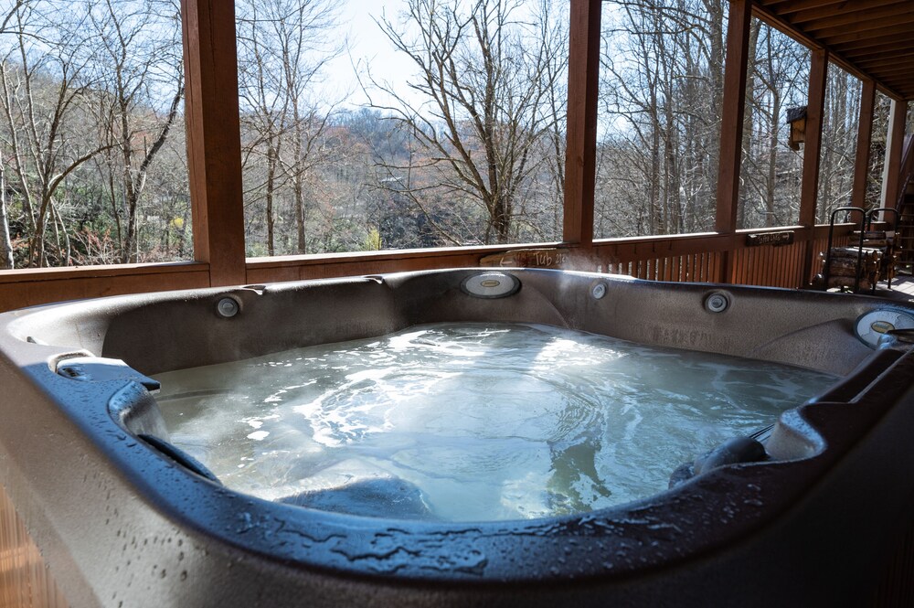 stayNantahala - Smoky Mountain Cabins