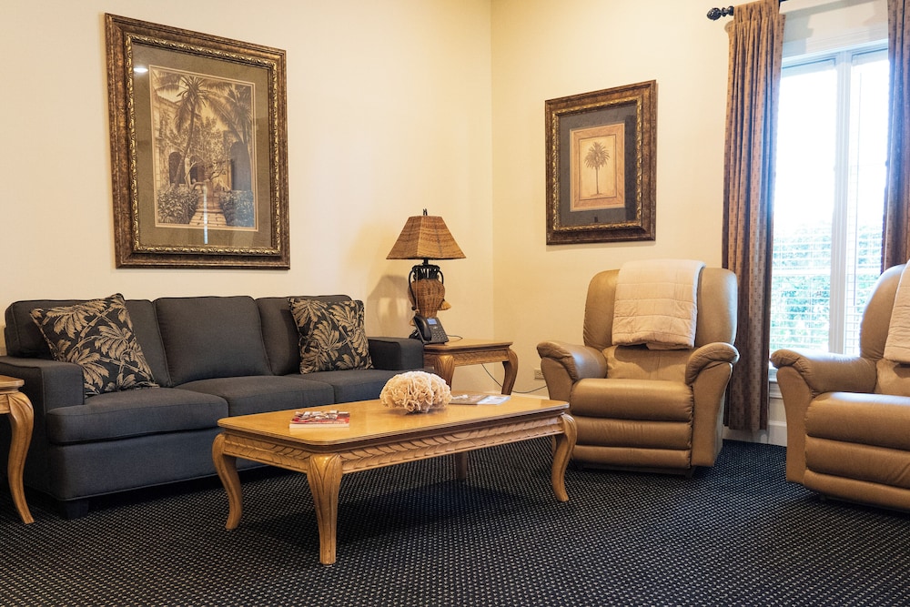 The Villas at McCollough