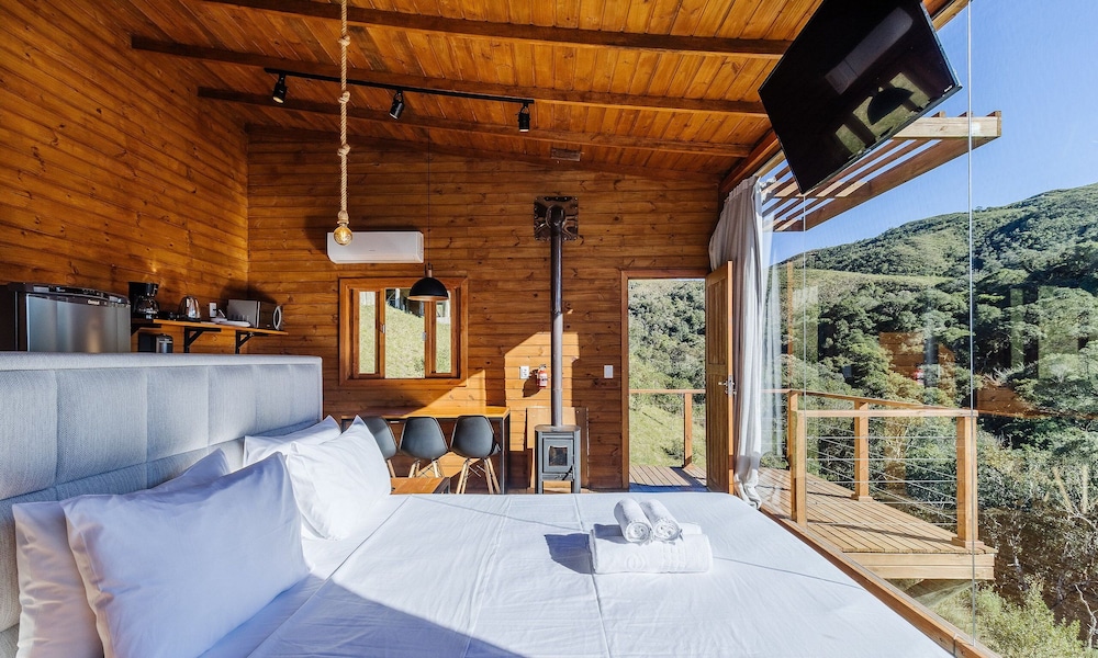 Cabana aconchegante c/ jacuzzi e lareira – VST019