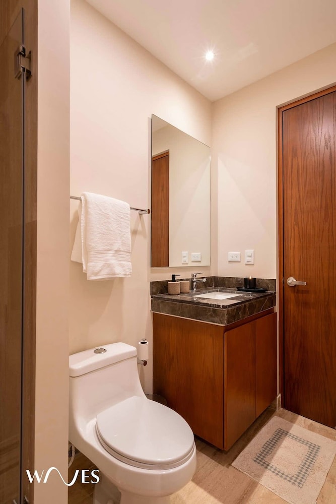 Premium Apartment W Private Pool Garden