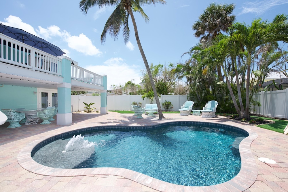 Marilyn's Beach House