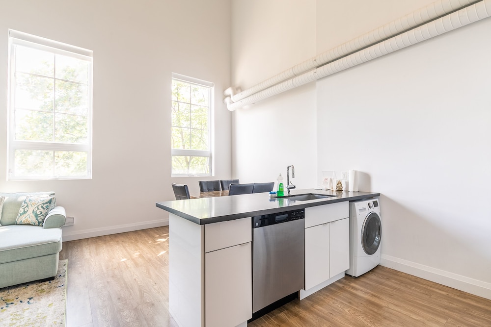 GLOBALSTAY. Dundurn Lofts. Free parking. Gym, photo 46