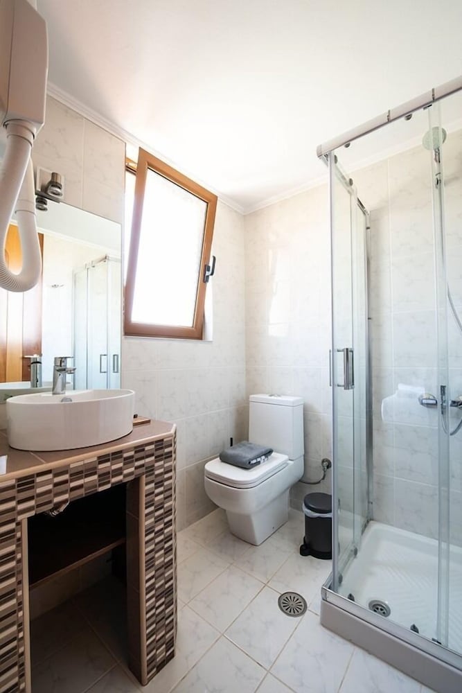 Cyrenia Guesthouse - Property Image 8