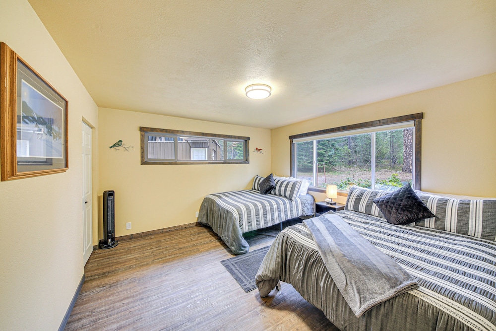 Scenic Priest Lake Vacation Rental: Deck  Views! - Property Image 30