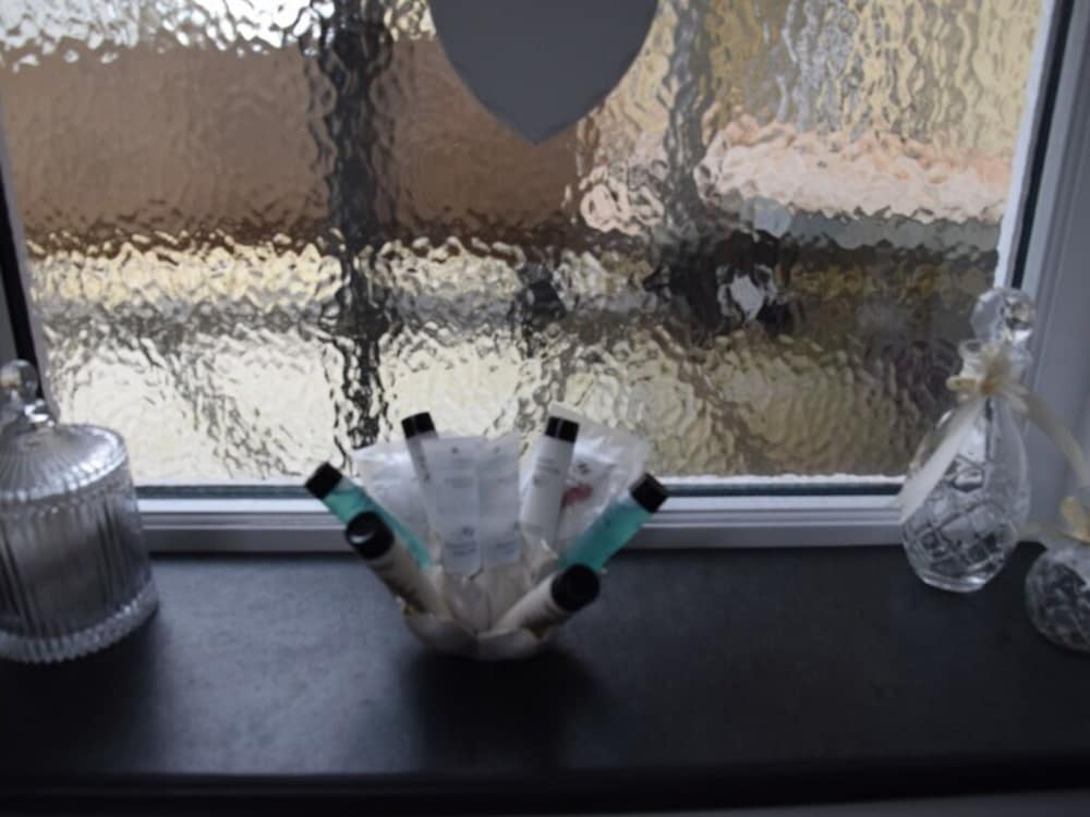 Lynton Vacations - The Sandrock - Property Image 17