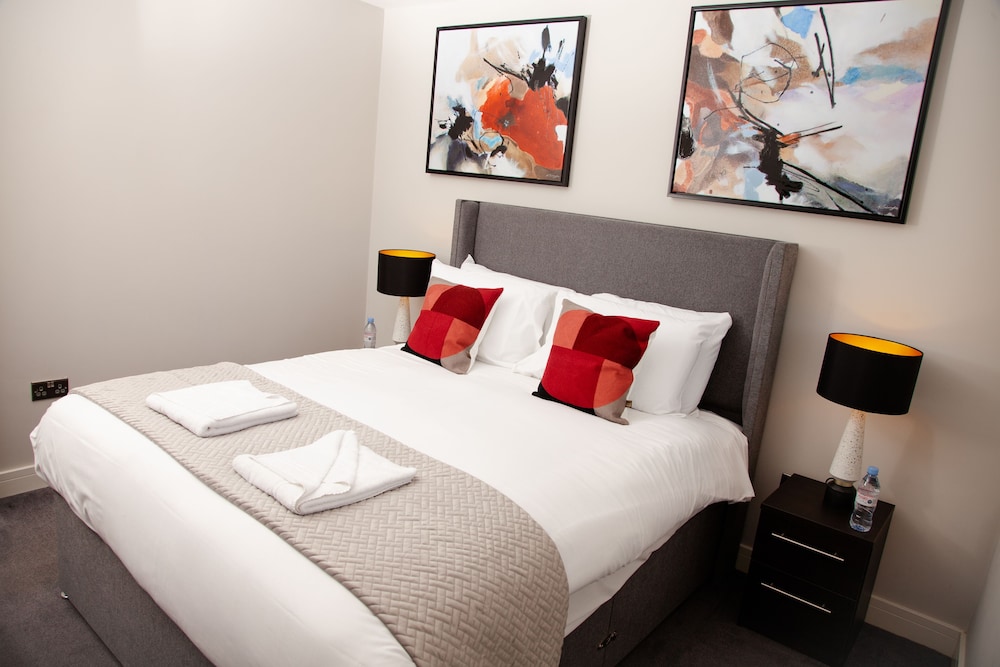 High Life Luxury Serviced Apartments view 4