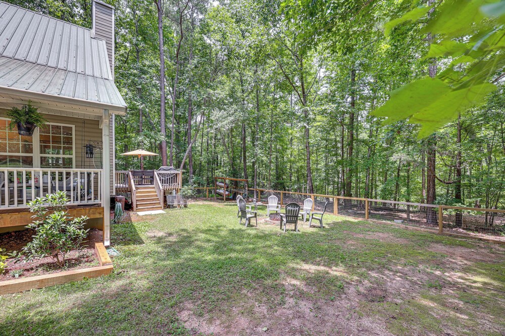 Fisher's Retreat Near Lake Thurmond: Tignall Home