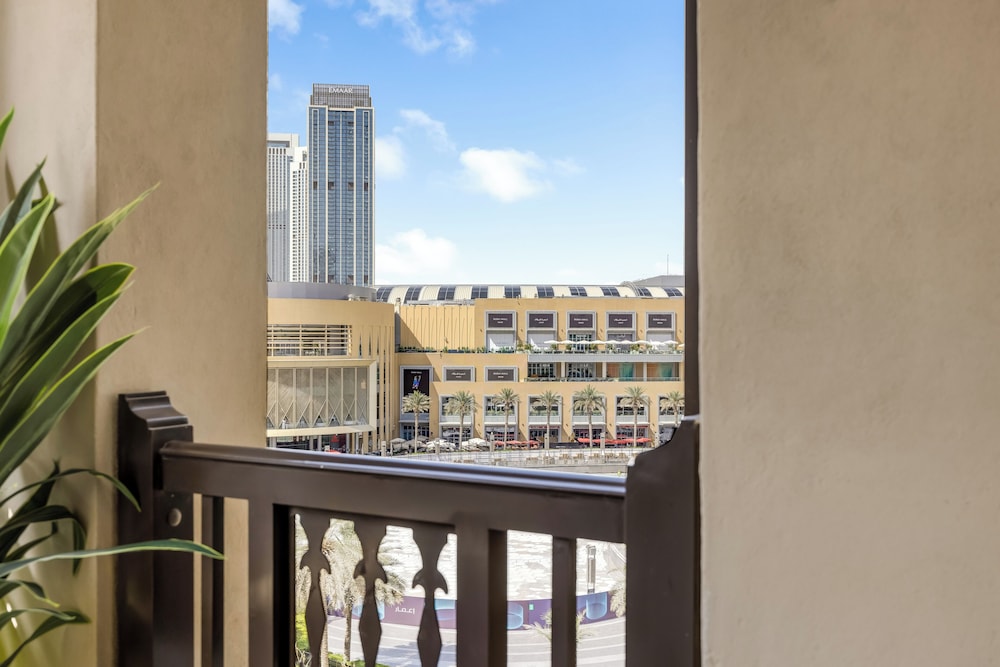 Durrani Homes - Luxe Living at Souk Al Bahar with Burj Khalifa and partial Fountain view
